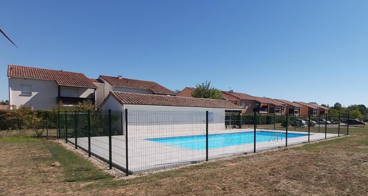 La Campagne Romantique - Avec Entree Autonome, Clim Neuve, Parking Prive & Sa Piscine ! - Saint-Sulpice  Экстерьер фото