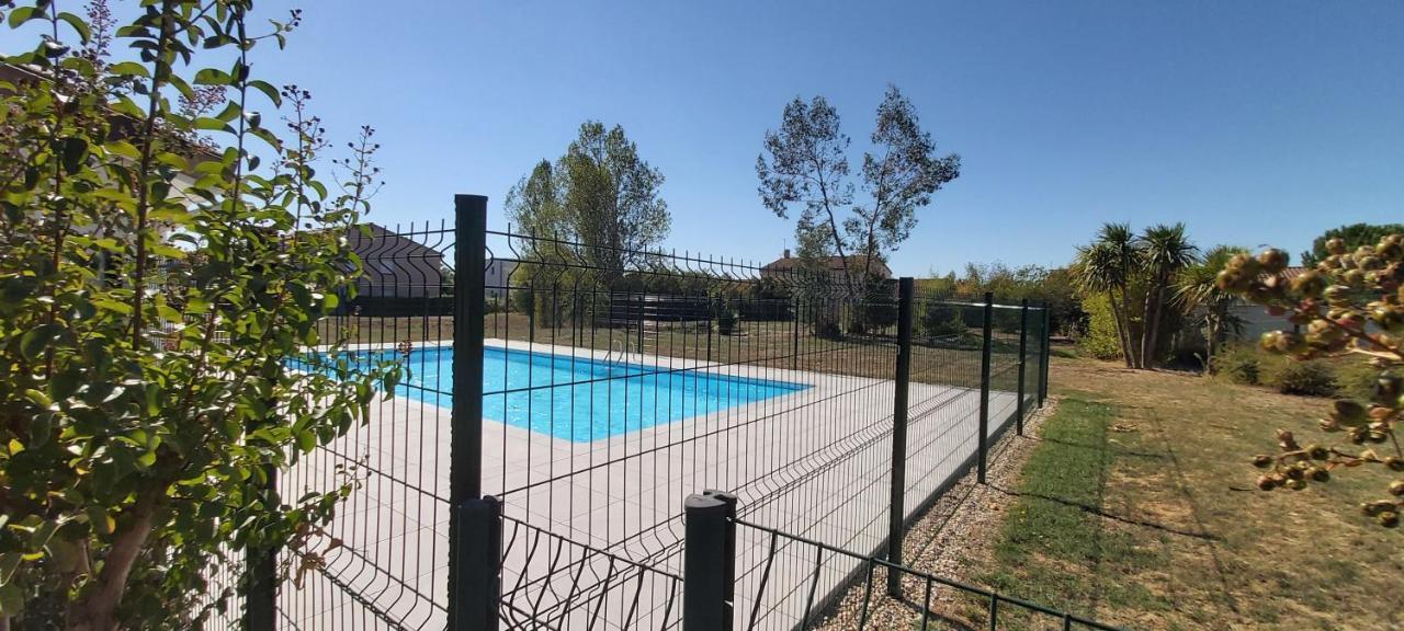 La Campagne Romantique - Avec Entree Autonome, Clim Neuve, Parking Prive & Sa Piscine ! - Saint-Sulpice  Экстерьер фото