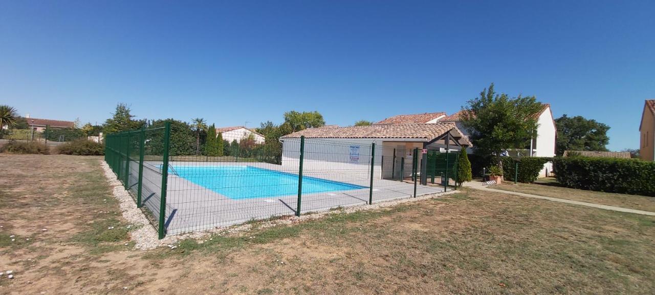 La Campagne Romantique - Avec Entree Autonome, Clim Neuve, Parking Prive & Sa Piscine ! - Saint-Sulpice  Экстерьер фото